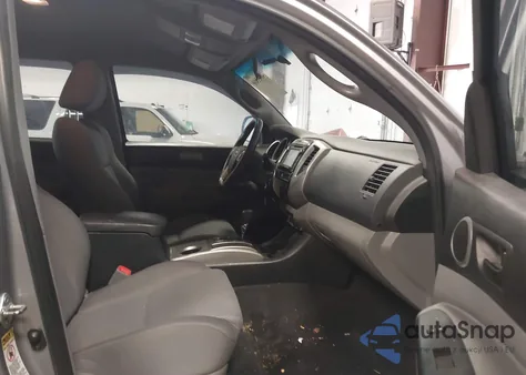 2014 Toyota Tacoma Double Cab из США, поврежденный, VIN 3TMLU4EN1EM146313